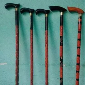 ไม้เท้าน้ำหนักเบาไม้เท้าแบบดั้งเดิม & ดีไซน์ใหม่ไม้เท้าไม้ที่ดูแตกต่างในราคาที่ดีที่สุด - Product Image 1