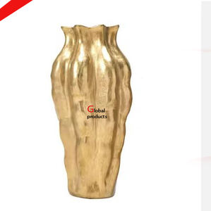 Nouveau vase à fleur en acier inoxydable en métal fini argenté brillant au look martelé pour restaurant et bar d'hôtel - Product Image 4