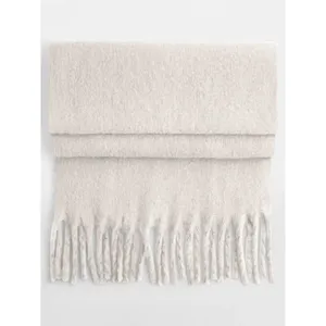 Sciarpa Morbida Riciclata Sostenibile, Prodotto Promozionale e Regalo Aziendale - Product Image 2