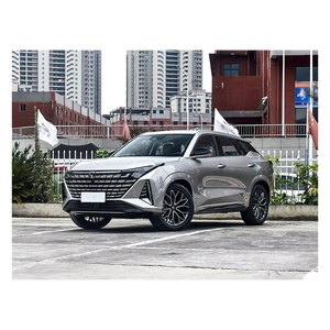 Nouvelle Version Supérieure 2025 Changan X5 Plus 1.5T DCT Essence Traction Avant Volant à Gauche Pneus R18 Sièges en Cuir Moteur Essence/Pétrole - Product Image 3