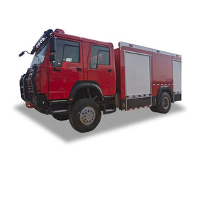 <span class=keywords><strong>Camion</strong></span> de pompiers en mousse Sinotruk 8CBM 4x2 300PS <span class=keywords><strong>Camion</strong></span> de lutte contre l'incendie certifié CE à double cabine - Product Image 5