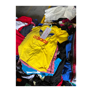 Vêtements d'été mixtes Vêtements de seconde main - Product Image 1