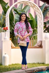 Collection de Hauts Courts Fantaisie Imprimé Heavy Reyon pour Femme - Product Image 6