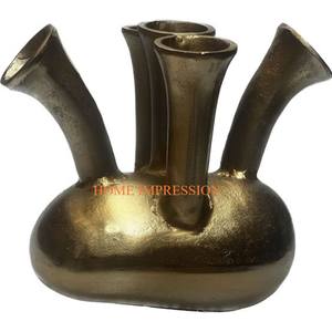 Vases et pots à fleurs élégants en aluminium poli brillant en métal Différentes tailles Forme personnalisée Vases et pots en acier de luxe faits à la main - Product Image 6