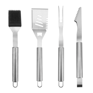 4-teiliges Set aus robustem Edelstahl für Camping und Grillen im Freien, Grillzubehör, Grillbesteck-Set, Spachtel, Gabel, Bürste, Zange - Product Image 1