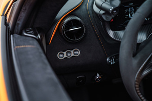 McLaren 750S Spider 2024 Certificado, Limpio y en Buen Estado, Color Verde, Neumáticos R20, Caja de Cambios Automática, Turbo, Tapicería de Tela Oscura, ACC, Aleación de Aluminio - Product Image 5