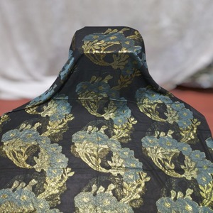 Dernière Mode Somalienne Tissu Jacquard Luxueux Fransawi Dirac à Motif Exclusif avec Broderie Scintillante en Mousseline Antistatique pour Fête - Product Image 1