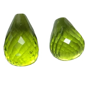 ลูกแพร์ทรงบริดอตสีเขียวธรรมชาติที่มีคุณภาพสูงอัญมณีหลวมสำหรับจี้ต่างหู - Product Image 1