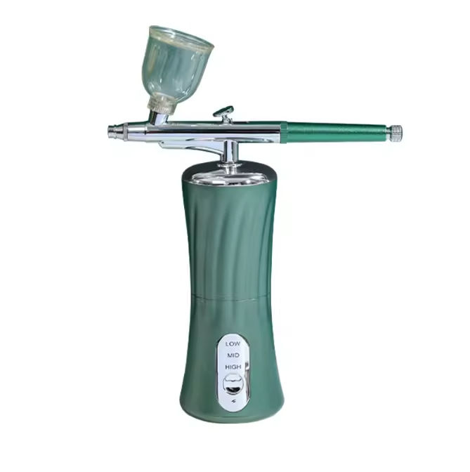 สีเขียว