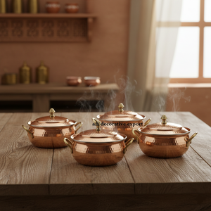 Casserole élégante en cuivre, style martelé, design moderne et luxueux, écologique, avec poignée résistante à la chaleur, pour la cuisine à domicile - Product Image 1