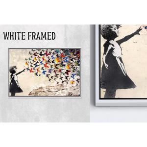 Arte en lienzo moderno inspirado en Banksy con estampado de niña mariposa para decoración de ensueño, 1 lienzo con marco blanco - Product Image 1