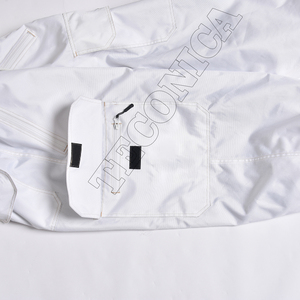 Pantalones de Nieve Unisex Super Holgados, Blancos, Impermeables, con Bolsillos con Cremallera, Almacenamiento Tipo Cargo, Cintura con Cordón Ajustable y Parte Inferior Elástica - Product Image 4