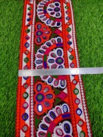 Bordure en dentelle brodée de paillettes écologiques pour vêtements féminins, chaussures, sacs, robes de l'Église catholique - Vente en gros