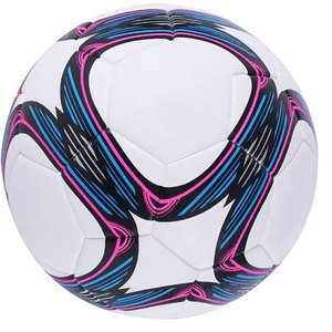 Ballon de football d'entraînement professionnel taille 4/5, construction thermosoudée haute durabilité pour les matchs et les entraînements, fabriqué au Pakistan - Product Image 3