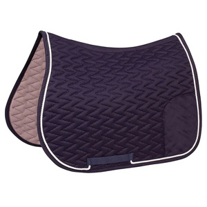 Tapis de saut en satin premium avec double bordure en corde, tissu d'équitation élégant avec doublure technique anti-humidité - Product Image 1