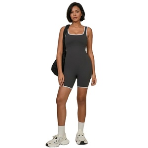 Combinaisons de yoga pour femmes, sans couture, séchage rapide, résistantes à l'eau, respirantes, shorts de sport, vêtements de sport nude, spandex/nylon - Product Image 1