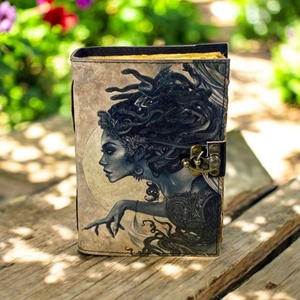 A5หนัง DND สมุดบันทึกงานทำมือจินตนาการเข้มสมุดวาดภาพศิลปะเมดูซ่าสมุดวาดภาพวินเทจหนังสือภาพเงาแม่มด - Product Image 6