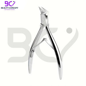 Cortacutículas de Acero Inoxidable, Herramienta de Manicura de Precisión, Abertura de Mandíbula Ancha, Cuchilla Curva para Uso en Salón, Mango Duradero de Fácil Agarre - Product Image 3