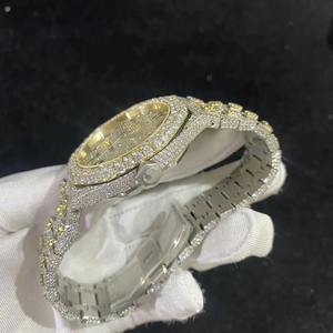 Montre mécanique de style hip-hop sertie de diamants, fabrication artisanale, diamants en moissanite VVS, montre de luxe et élégante - Product Image 1