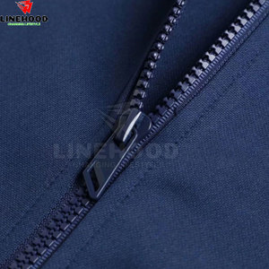 Survêtements d'hiver pour hommes de haute qualité fabriqués au Pakistan Logo personnalisé Tenue décontractée Respirant Vente en ligne - Product Image 4