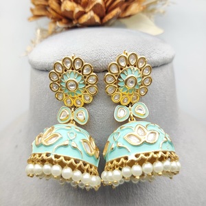 Diseñador elegante Kundan perla Jhumkas tradicional Polki pendientes colgantes para mujeres regalos de boda festivos hechos de latón - Product Image 1