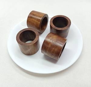 Anneaux de serviette en rotin élégants pour une expérience culinaire raffinée, décoration de table en osier - Product Image 4