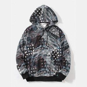 เสื้อฮู้ดดี้ผู้ชายสำหรับฤดูหนาว คุณภาพสูง ผ้าฝ้ายและโพลีเอสเตอร์ฟลีซ 340 กรัม เสื้อพูลโอเวอร์ปักโลโก้แบบกำหนดเอง ทรงไหล่ตก - Product Image 1