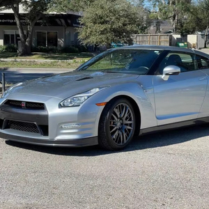 Auto Usado de Calidad a Precio Accesible, Ni-ss-an GT-R Premium 2016, Volante a la Izquierda - Product Image 1