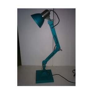 Lámpara de Escritorio Decorativa Moderna en Oferta, Iluminación Artística, LED Verde Ajustable, Hierro, Tamaño Personalizado para Comedor de Hotel - Product Image 2