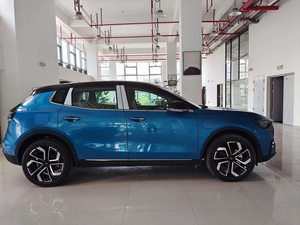 Nuevo Auto Eléctrico Enovate me7 2023 para Familias, con Aire Acondicionado, 5 Asientos y Alta Velocidad, SUV Chino de Nueva Energía - Product Image 3