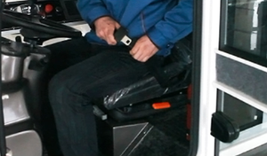 Camión de Basura Eléctrico, Barredora Eléctrica con Batería de Litio (50-70kWh), Motor de 120kW, Autonomía de 201-300km, Certificación CE - MNS2000 - Product Image 4