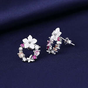 Orecchini a Fiore Aperto in Opale e Resina con Cristalli, Gioielli in Cristallo in Oro 14K e Argento Sterling - Product Image 5