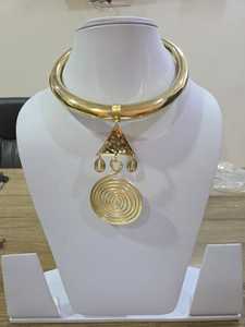 สร้อยลูกปัดโลหะผสมทองแดงแบบหนา งานแฮนด์เมดระดับพรีเมียม เครื่องประดับหรูหราสำหรับแบรนด์แฟชั่น ผู้ค้าส่ง และนักออกแบบ - Product Image 3