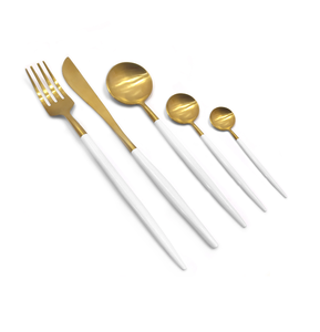 ชุดช้อนแบนสแตนเลสงานประดิษฐ์ทำมือทำสลัดชุดส้อมทำจากเหล็กเคลือบแบบกำหนดเอง - Product Image 4