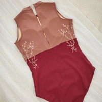 Vêtements de danse avec logo personnalisé Justaucorps pour femmes à imprimé floral Gymnastique pour les performances de ballet
