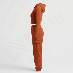 ชุดเซ็ตเสื้อฮู้ดครอปแบบซิป สไตล์วินเทจ ลวดลายย้อมสีแบบแอซิด พร้อมกางเกงขายาวทรงจ็อกเกอร์  ผ้าหนา  สามารถปรับแต่งสีได้ - Product Image 3