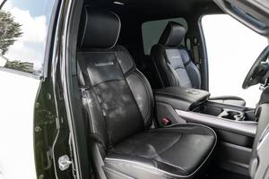 RAM 2500 LARAMIE SPORT MEGA CAB 4X4 6.7 LITRES CUMMINS TURBODIESEL 4WD 2023 EXTREMEMENT PROPRE, PRÊT À LIVRER - Product Image 4