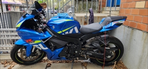 Motocicleta Deportiva GSX-R 750 2015 de Origen Estadounidense con Motor sin Escobillas de Alto Rendimiento - Product Image 2