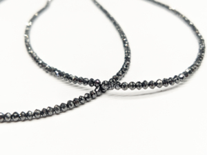 ลูกปัดแบล็คไดมอนด์ทรงรอนเดลเหลี่ยมเพชร สำหรับทำเครื่องประดับ ขนาด 2.2-2.7 มม. ความยาว 15 นิ้ว คุณภาพ TOP AAA รับรองโดยผู้ตรวจสอบบุคคลที่สาม - Product Image 3