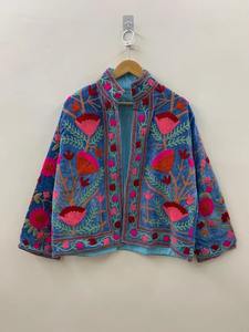 Motif floral fabriqué à la main avec doublure et boutons faits à la main manteau doux vêtements d'hiver veste manteau Floral femmes manteau - Product Image 4