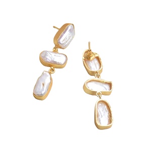 Boucles d'oreilles pendantes en laiton naturel, perles de qualité supérieure, pierres précieuses authentiques, finition plaquée or 18 carats, sans nickel, durables, export en gros - Product Image 5