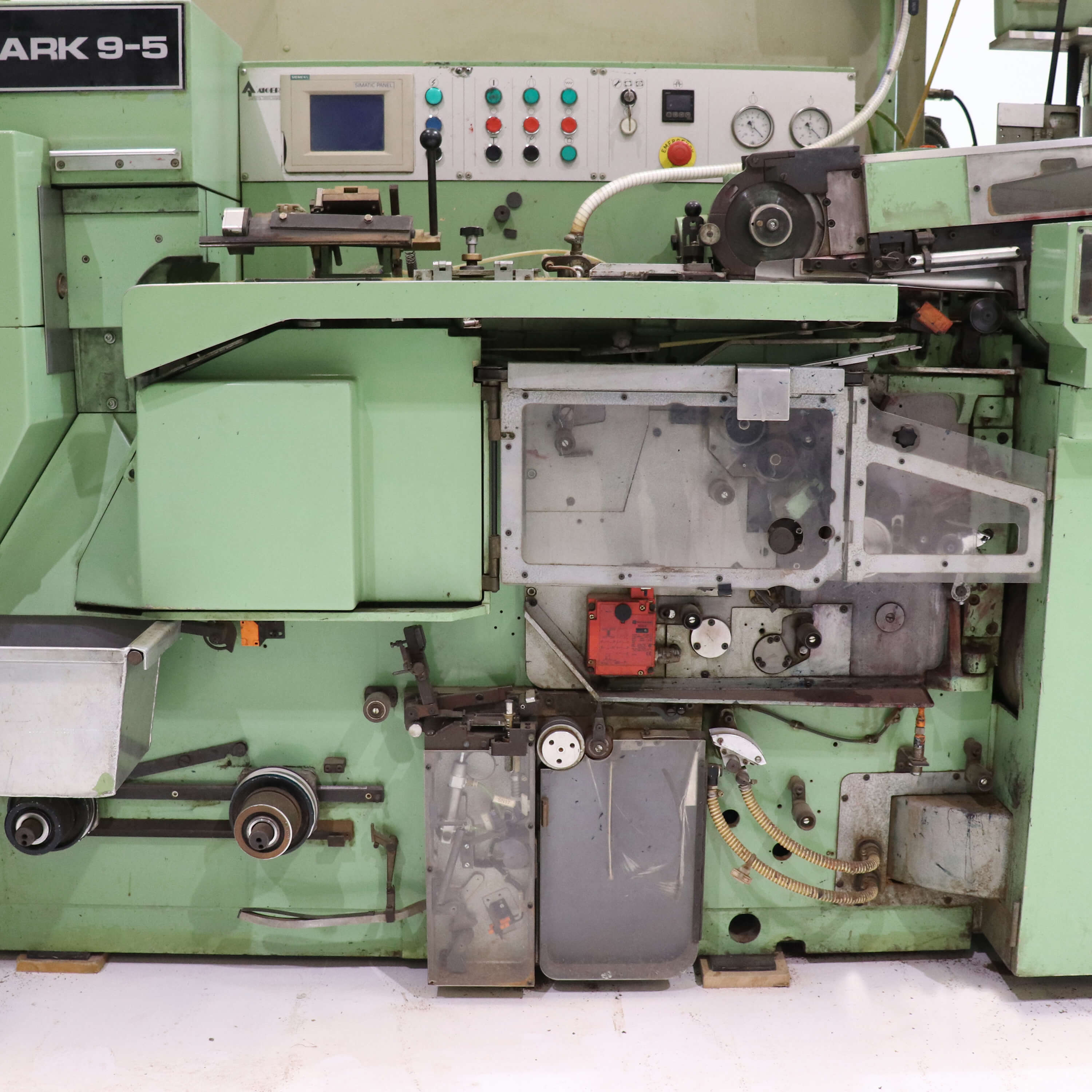 Mark 9 Advanced Cigarette Making Machine