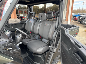 Ventes aux enchères 2026 Can-Am Defender X MR HD11 avec demi-portes – Nouveaux véhicules utilitaires - Product Image 4