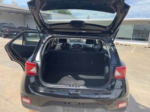 Pre-owned Clean 2022 Hyunda-i Venue - Product Image 5