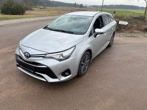 2017 Usado para Toyota Avensis con asientos de cuero Dirección izquierda-¡Opción barata! - Product Image 2