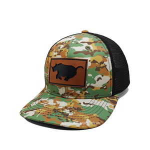Écusson en cuir personnalisé casquette de camionneur pour hommes sérigraphie chapeau de camouflage pré-incurvé gravé au laser style tendance pour l'extérieur - Product Image 2