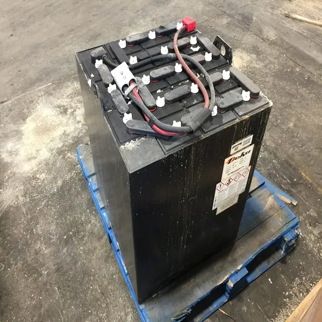 Available Lead battery scrap/Used Car Battery Scrap/Drained Lead-Acid Battery for Wholesale for sale