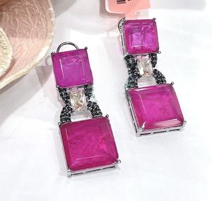 Pendientes de Doble Capa con Diseño Moderno, Plateados, de la Mejor Calidad, para Bodas y Fiestas, Colección para Mujeres y Niñas - Product Image 1