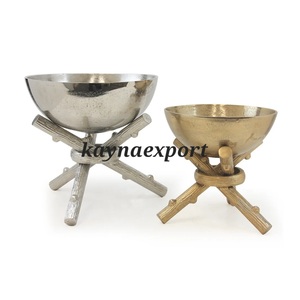 Nuevo Tazón de Servir de Metal Moderno y Lujoso con Mango Dorado Pulido y Martillado para Fiestas, Ecológico, al Mejor Precio de Fábrica - Product Image 2