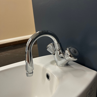 Robinet de Bidet Chromé Ponsi Cygno de Haute Qualité pour Lavabo de Salle de Bain, Double ou Simple Trou, Bec Pivotant, Vidange Intégré, Installation Facile, Fabriqué en Italie
